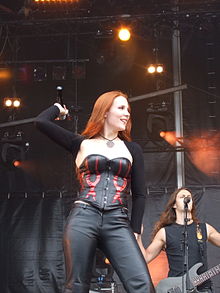 220px-Epica_Hellfest_2007_17