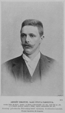Arnošt Emanuel hrabě Silva-Tarouca v roce 1895 jako čestný předseda Národopisné výstavy českoslovanské v Praze roku 1895