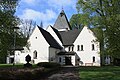 Evangelische Kirche Bad Meinberg mit Kirchhügel