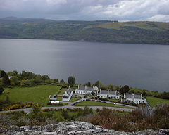 Casas florestais em Inverfarigaig.jpg