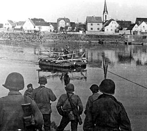Elbe Day: Gedenktag des Zweiten Weltkriegs an die erste Begegnung US-amerikanischer und sowjetischer Truppen