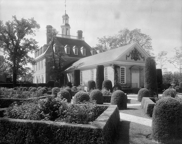 View of the Governor's Palace and gardens (shortly after its reconstruction), ca. 1935, Frances Benjamin Johnston.