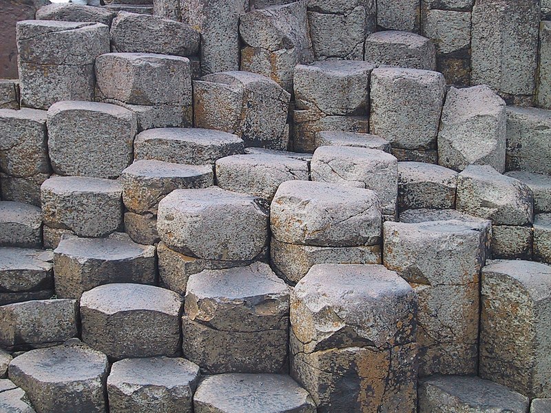 File:Giant's Causeway- Hexagons.jpg