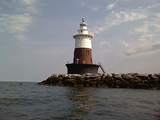 Greens Ledge Light Lighthouse in Connecticut, U.S. (1902)