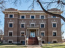 Hale County Courthouse (1 of 1).jpg