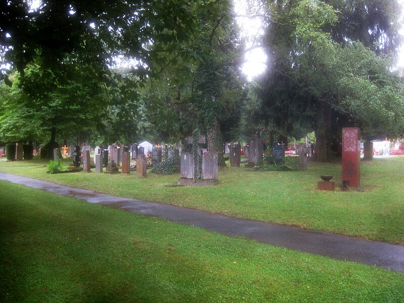 File:Hauptfriedhof Stuttgart, 022.jpg