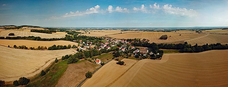 File:Hochkirch Meschwitz Aerial Pan.jpg