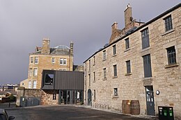 Holyrood Distillery (geograph 6418456).jpg