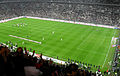 Juventus Stadium em dia de jogo.