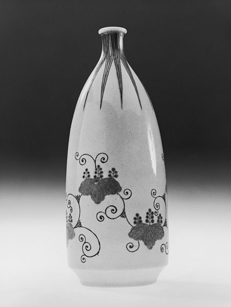 File:Japanese - Sake Bottle - Walters 491993.jpg