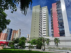 Edifícios do Jardim Vitória, bairro nobre de Itabuna