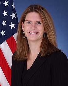 Jennifer L. Miller resmi fotoğrafı 120905-F-JZ009-961.jpg