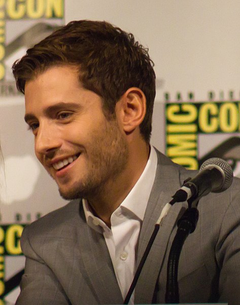 Morris at the 2015 San Diego Comic-Con
