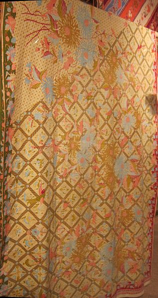 File:Kain panjang, 1930, cotton, tulis batik, Honolulu Museum of Art.JPG