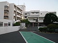 横浜市立栗田谷中学校のサムネイル