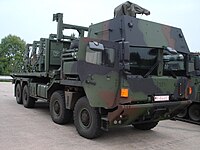 MAN HX/SX-Serie, basato sul MAN gl con TGA-Technologie. La foto ritrae un SX con IAC (Integrated Armour Cabin) della Krauss Maffei Wegmann.