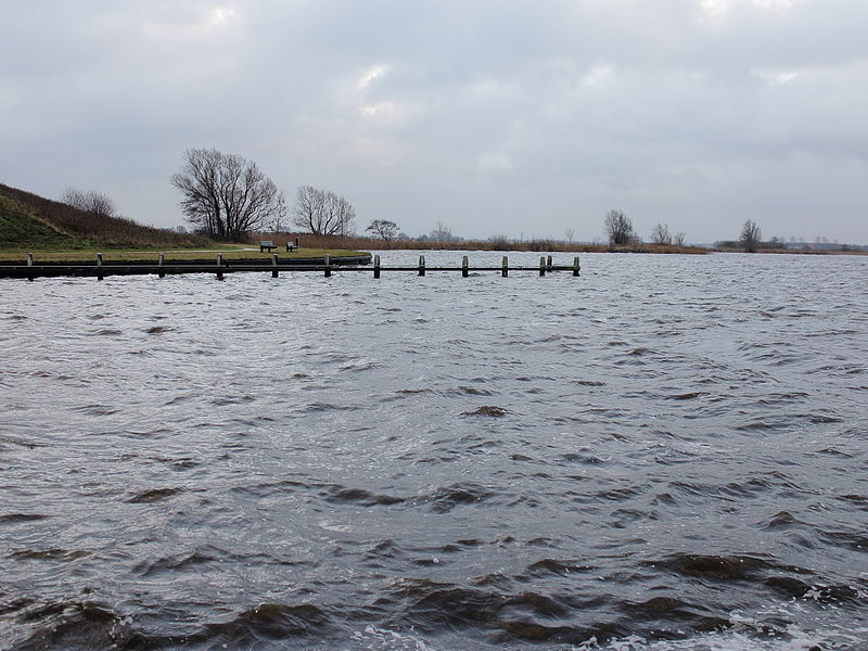 File:Langweerderwielen bij slecht weer 03.JPG