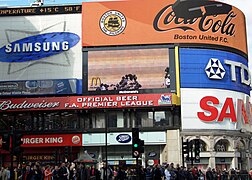 Londres - Piccadilly Circus de dia