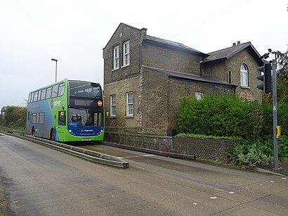 How to get to Longstanton Station with public transport- About the place