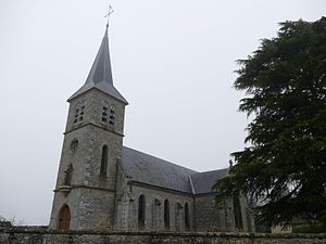 Lonrai - Église Saint-Cyr - 1.jpg