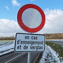 Luxembourg road sign C,2 (snow and ice).jpg
