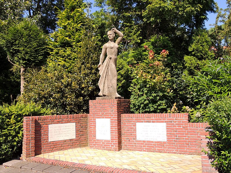 File:Makkum, verzetsmonument.JPG