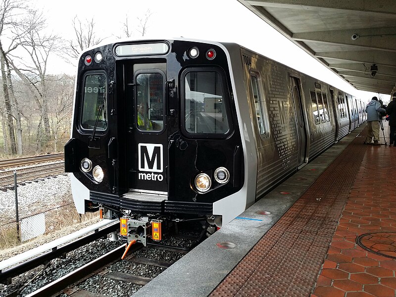 File:Metro 7000-Series railcar debut 3.jpg