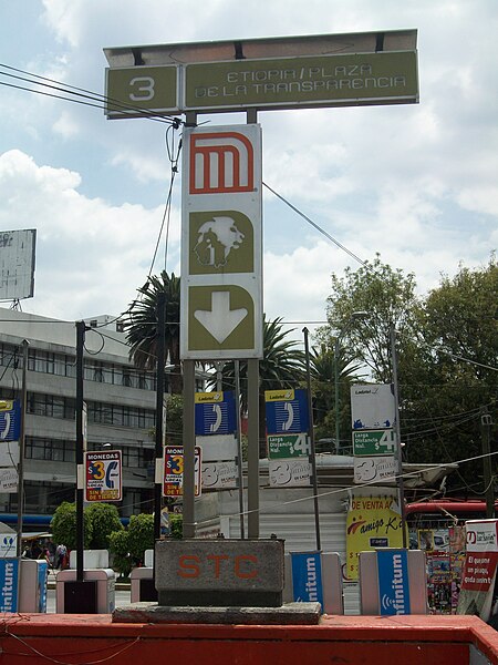 File:Metro Etiopia-Plaza de la Transparencia.jpg