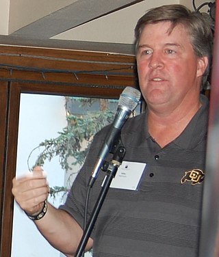 <span class="mw-page-title-main">Mike MacIntyre</span> American football player and coach (born 1965)