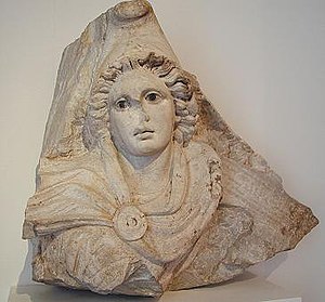 Mithras: MitraMithra in den Veden und dem Avesta, MitraMithraMihr in Persien, MitraMithresMithras in Kleinasien