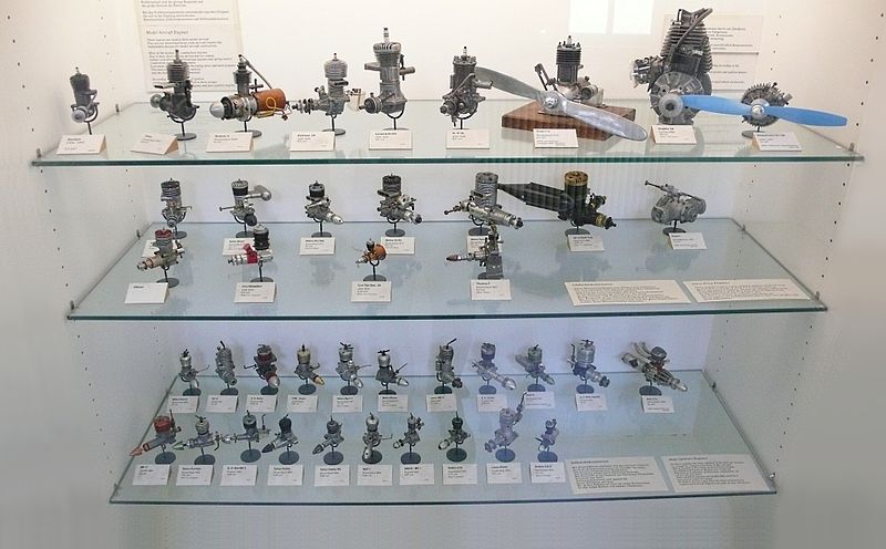 File:Model Aircraft Engines.JPG