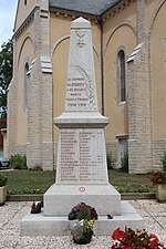 Monument aux morts des Essards-Taignevaux
