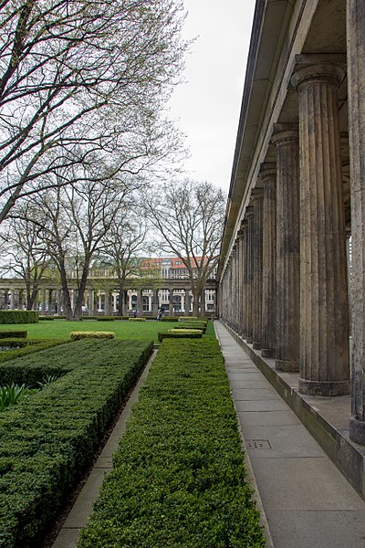 File:Museum Island, Berlin 2017 010.jpg