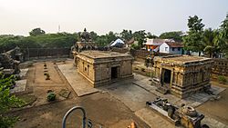 Tirukkattalai - Sundaresvara-tempelet