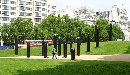 Fail:NZ_war_memorial,_London.JPG
