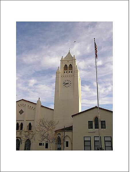 File:Newport harbor high.jpg