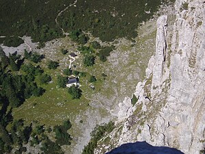 Blick auf die Hütte vom Oberreintalturm aus