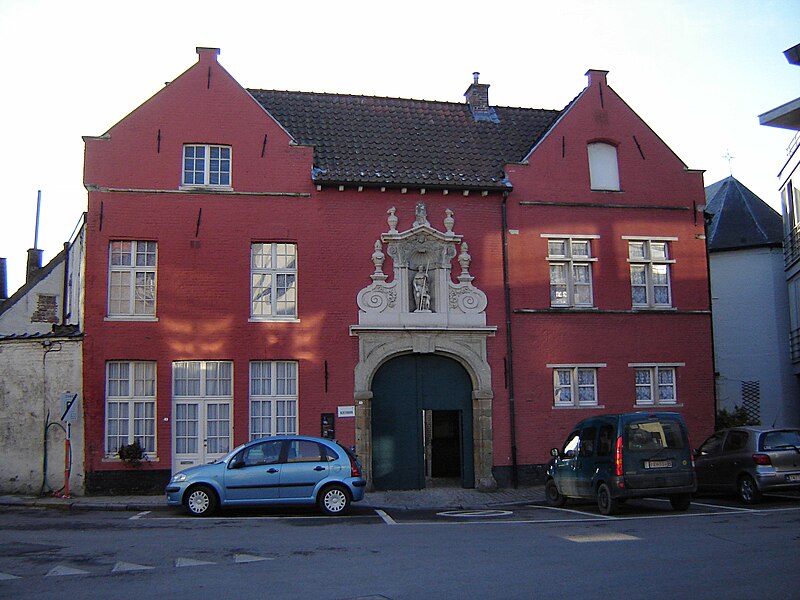 File:Oudenaarde - Beguinage 1.jpg