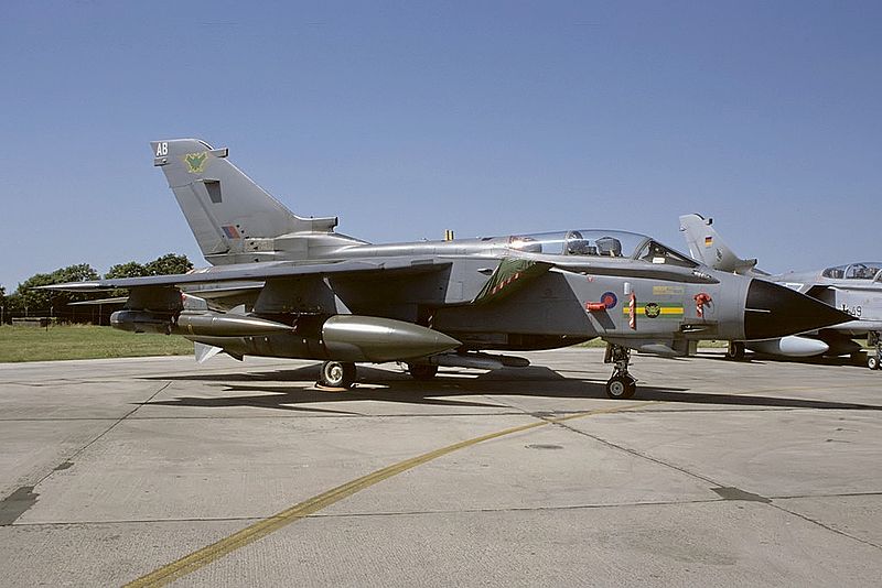 File:Panavia Tornado GR4, UK - Air Force AN2075155.jpg