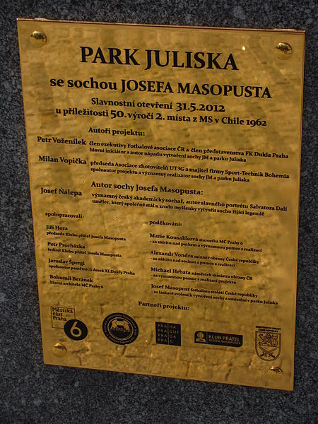 File:Park Juliska info deska.JPG