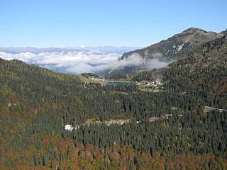 <span class="mw-page-title-main">Naßfeld Pass</span> Mountain pass between Austria and Italy