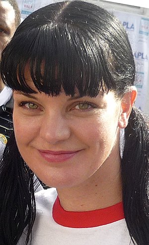 Pauley Perrette (18 October 2009).jpg