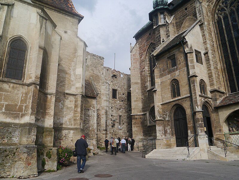 File:Perchtoldsdorf Burg 3.JPG