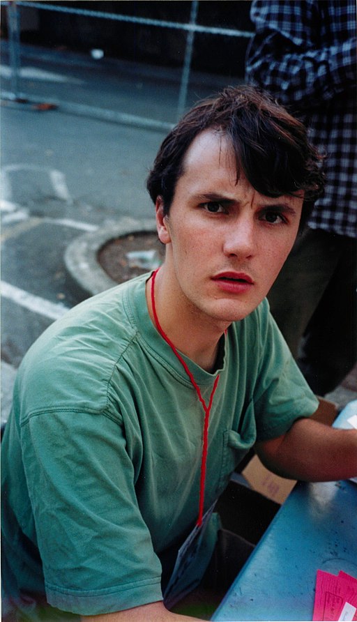 Phil Elverum green shirt