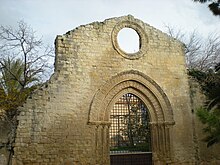 The portal of the "chiaramontana" mother church, built between the 13th and 14th centuries Portalebivona1.jpg