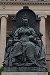 Queen Victoria in front of the Manitoba Legislative Assembly - Winnipeg (cropped).jpg