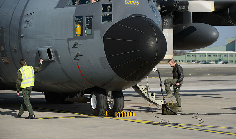 File:Ramstein Airmen train with French AF 150121-F-MF529-363.jpg