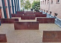 Richard Serra: Leben, Auszeichnungen, Sammlungen