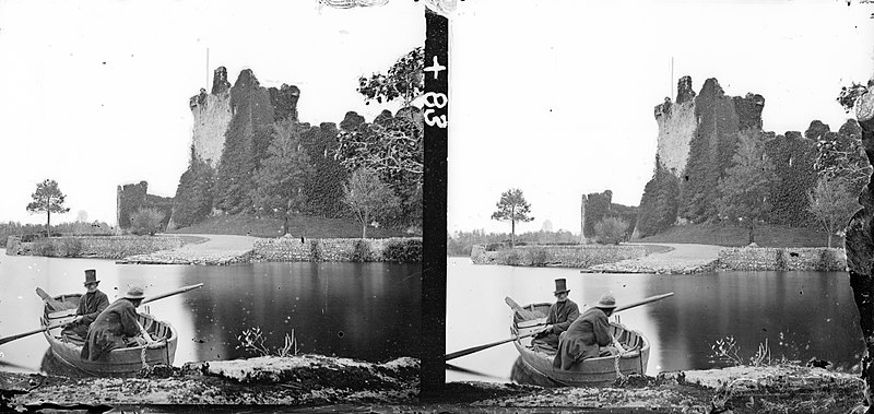 File:Ross Castle, Killarney, Co. Kerry (5929025491).jpg