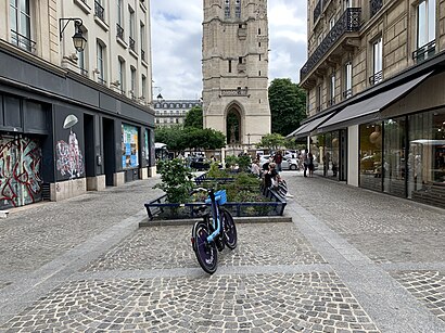 Comment aller à Rue Nicolas Flamel en transport en commun - A propos de cet endroit